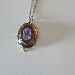Vintage Reproduction Juiliana Style Etched Cameo Pendant Necklace Iridescent